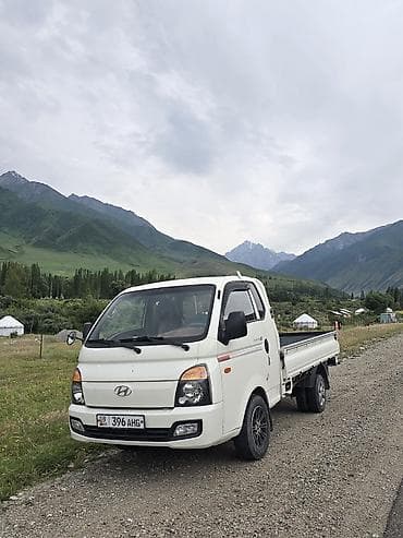 дуги на пикап: Легкий грузовик, Hyundai, Стандарт, 1,5 т, Б/у — 1