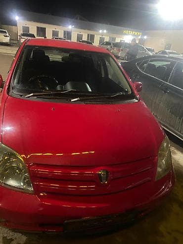 Продажа авто: Toyota Ist: 2003 г., 1.5 л, Автомат, Бензин, Хэтчбэк — 4