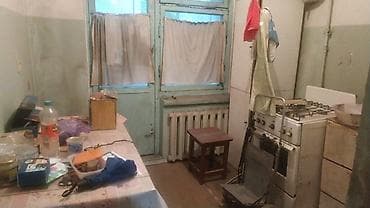 Продажа квартир: 4 комнаты, 88 м², 105 серия, 1 этаж, Старый ремонт — 9