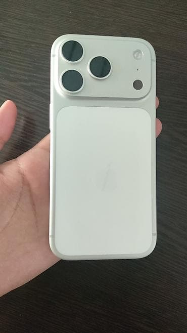 IPhone 17 Pro, 256 GB. Состояние отличное 👍, без царапин, сколов