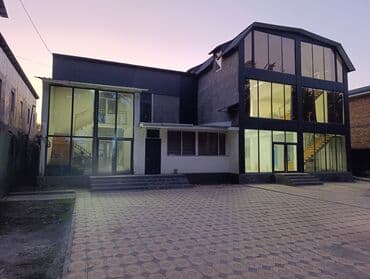 уча: Продается здание 900 м²
Участок 8 соток 
Цена за м² 500$ — 1