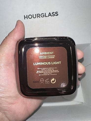 Hourglass Ambient Lighting Powder — оттенок Luminous Light, 10 г (0.35 — 2
