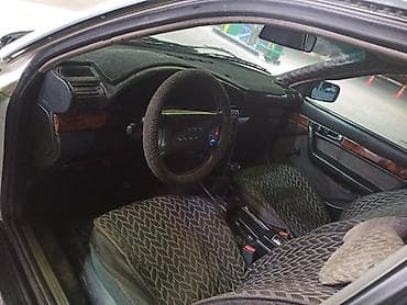 подлокотник на ауди с4: Audi 100: 1991 г., Ручные, Бензин, Седан — 5