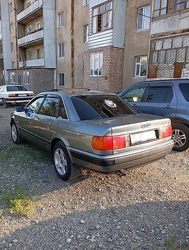 audi c4 2: Audi 100: 1993 г., 2.5 л, Седан — 5