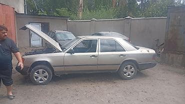 j 05: Mercedes-Benz W124: 1987 г., Седан — 3