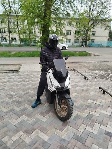 pm 2 5: Макси-скутер Honda, 180 куб. см, Бензин, Новый — 4