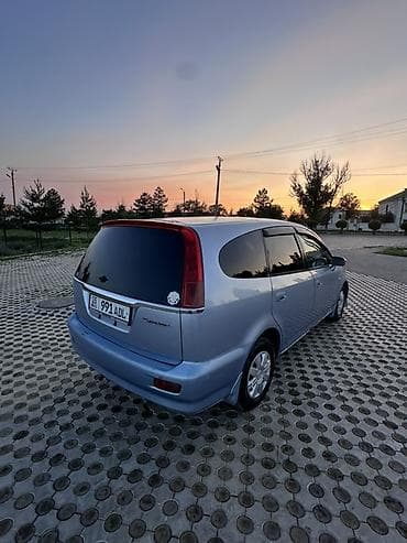 подлокотник на хонда: Honda Stream: 2003 г., 1.7 л, Автомат, Газ, Минивэн — 5