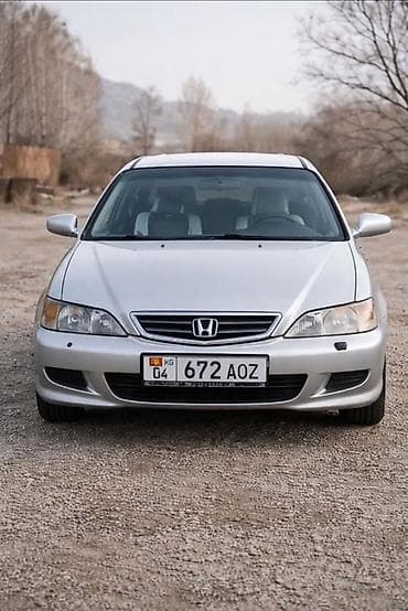 сальники клапанов: Honda Accord: 2001 г., 1.8 л, Механика, Бензин, Седан — 1
