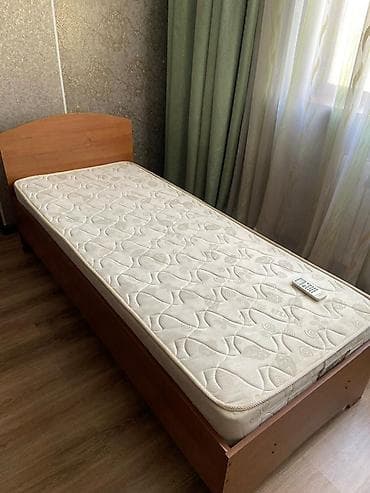 Керебеттер: Бир кишилик керебет, Колдонулган, Матрасы бар, узуну - 195 см — 1