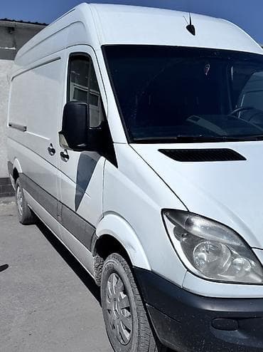 mercedes benz sprinter 2 9: Грузовой фургон белого цвета (длинная база, высокий потолок) - Тип — 1