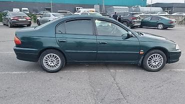 Toyota Avensis: 2000 г., 2 л, Механика, Бензин, Седан — 5