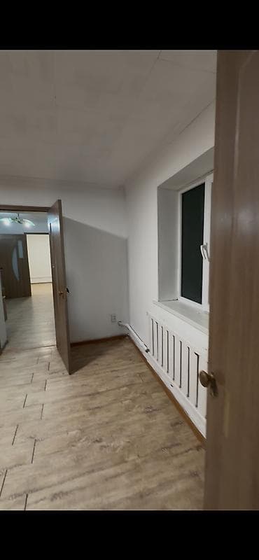 продается дом дмитриевка: 40 м², 3 комнаты, Парковка — 9