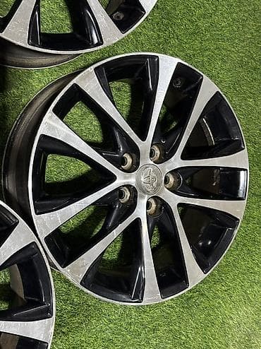 lexus r19: Литые Диски R 18 Toyota, Комплект, отверстий - 5, Б/у — 6