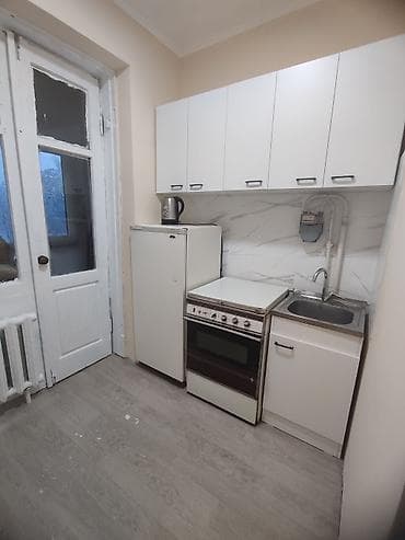 Батирлер: 2 бөлмө, Менчик ээси, Чогуу жашоосу жок, Жарым -жартылай эмереги бар — 6