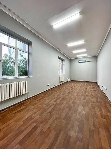 Сдается помещение 40 м2 Второй этаж 2-х этажном коммерческом здании at lalafo.kg Сдается помещение 40 м2 Второй этаж 2-х этажном коммерческом здании