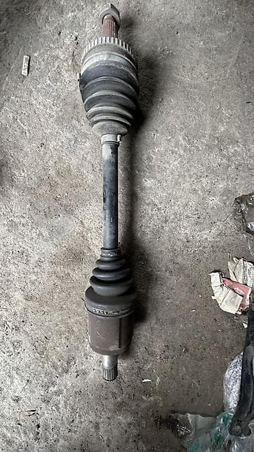 Передний карданный вал Honda