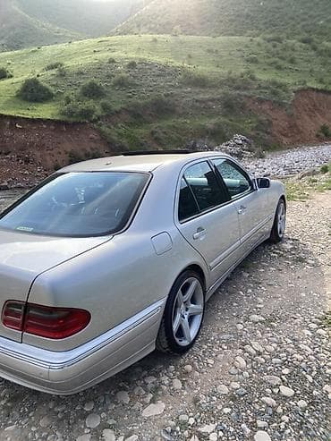 Транспорт: Mercedes-Benz E-Class: 2002 г., 3.2 л, Автомат, Дизель, Седан — 6