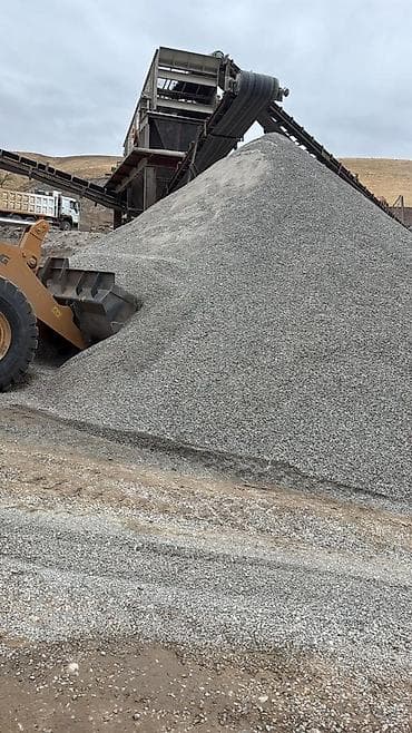 холлофайбер подушка: Щебень фракции мелкой и средней (ориентировочно 5–20 мм), отсев/гравий — 1