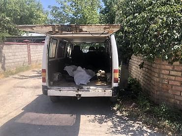 делал: Ford Transit: 1996 г., 2 л, Механика, Газ, Бус — 5
