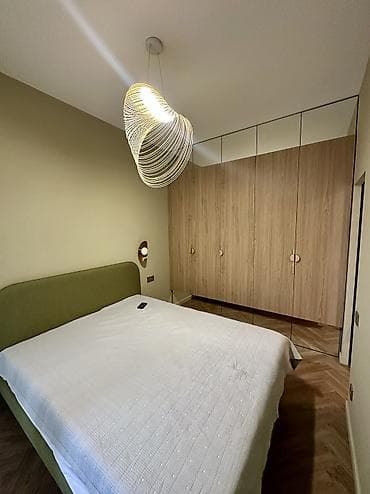 срочно продаю: 1 комната, 47 м², Элитка, 4 этаж, Дизайнерский ремонт — 3
