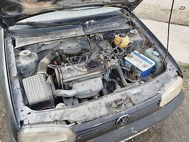 Volkswagen Golf: 1993 г., Механика, Хэтчбэк — 5