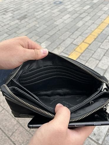 Сумки: Покупал за 30.000 в свое время, срочно деньги нужны продаю за — 7