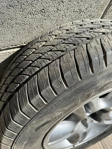 резина 16 с: Колеса в сборе 265 / 65 / R 17, Всесезонная, Б/у, 1 шт, Внедорожные (АТ/МТ), Литые, отверстий - 6 — 2