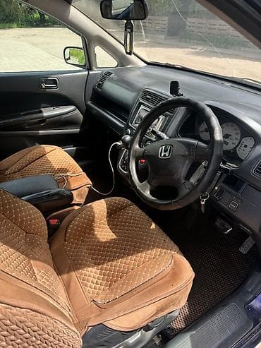 Унаа сатуу: Honda Stream: 2004 г., Автомат — 7