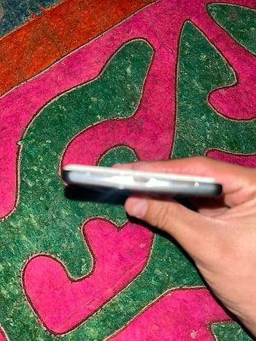 honor 80: Google Pixel 7 Pro, 128 ГБ, цвет - Белый — 2