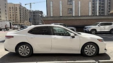 Продажа авто: Toyota Camry: 2018 г., 2.5 л, Автомат, Бензин, Седан — 4
