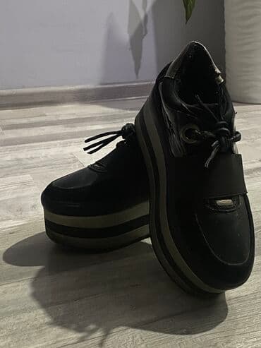 купить женскую обувь больших размеров: Стильные ботиночки, Почти не носила, с металическими элементами. Очень — 2