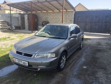 Honda Civic: 2000 г., 1.6 л, Автомат, Бензин, Седан