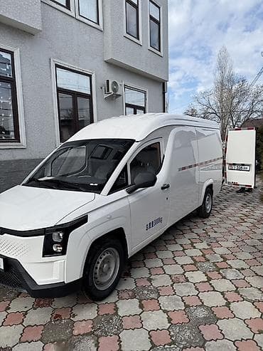 5 тон: Перевозка мебели, C грузчиком — 6