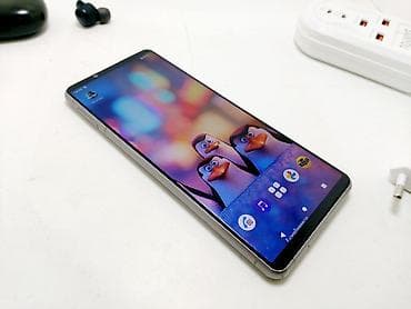 zet fold: Sony Xperia 5, Б/у, 128 ГБ, цвет - Серый, 1 SIM, 2 SIM — 5