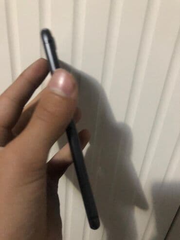 айфоне 7: IPhone 8, Жаңы, 64 ГБ, Кара, Заряддоочу түзүлүш, Коргоочу айнек, Каптама, 77 % — 3