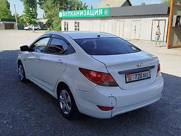 roewe ei5: Hyundai Solaris: 2013 г., 1.6 л, Механика, Бензин, Седан — 6