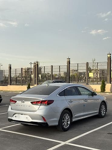 mini coper: Hyundai Sonata: 2019 г., 2 л, Автомат, Газ, Седан — 4