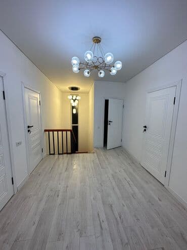 Аренда домов: 240 м², 7 комнат, Утепленный, Бронированные двери, Балкон застеклен — 6