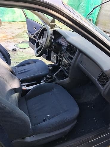 передний бампер на ауди с4: Audi 80: 1992 г., Механика, Седан — 3