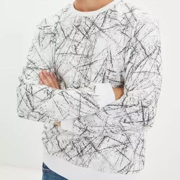 Свитера: Продаю новый мужской свишот. Новый, все этикетки на месте. Размер L(EU — 1