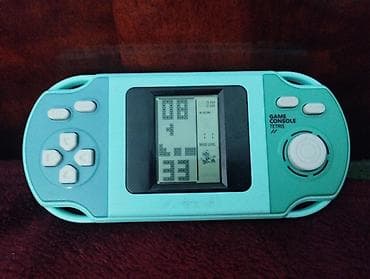 Видео оюндар жана приставкалар: Продам портативную игровую приставку Tetris (Brick Game). 23 игры, все — 1