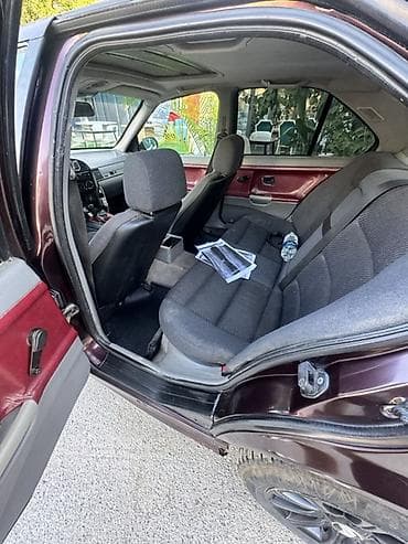 граната на гольф 3: BMW 3 series: 1992 г., 1.8 л, Механика, Бензин, Седан — 6
