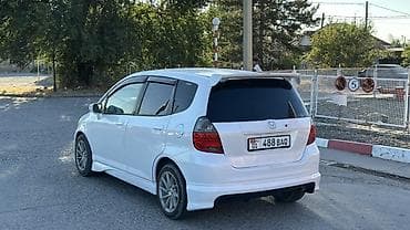 vw sharan: Honda Jazz: 2006 г., 1.4 л, Вариатор, Бензин, Хэтчбэк — 4