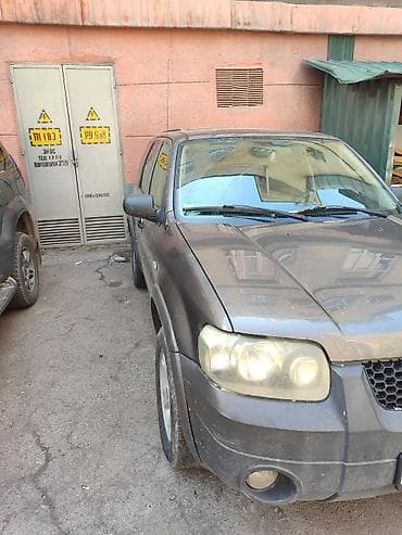 люки крыши: Ford Maverick: 2004 г., 2.3 л, Ручные, Кроссовер — 7