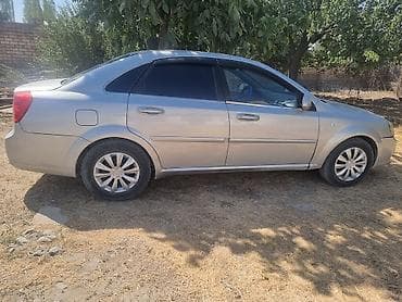 spark premier: Chevrolet Lacetti: 2006 г., Механика, Газ, Седан — 5