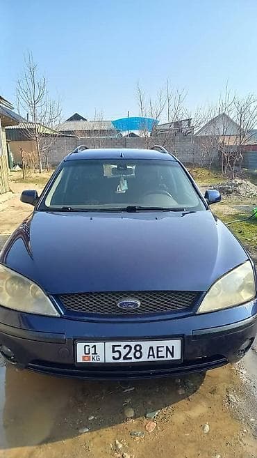 Ford Mondeo: 2002 г.