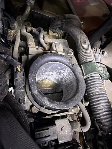 down pipe: Дроссельная заслонка Honda 2002 г., Б/у, Оригинал, Япония — 1