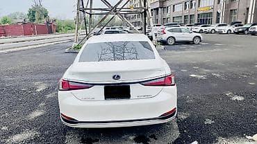 corolla e150: Lexus ES: 2019 г., 2.5 л, Автомат, Гибрид, Седан — 4