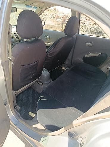 хюндай ай 20: Nissan March: 2002 г., Бензин, Хэтчбэк — 5