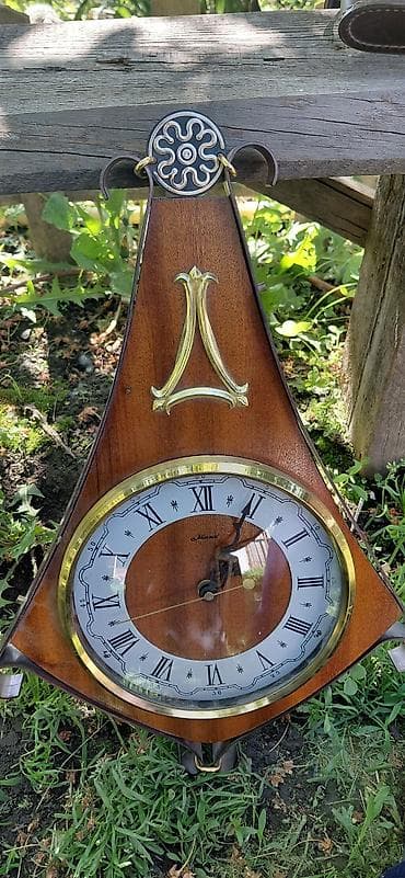 кол саатар: Настенные часы «МАЯК» (СССР)1000тс. - Корпус из натурального дерева — 1